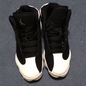 Sneakers (Jordans)